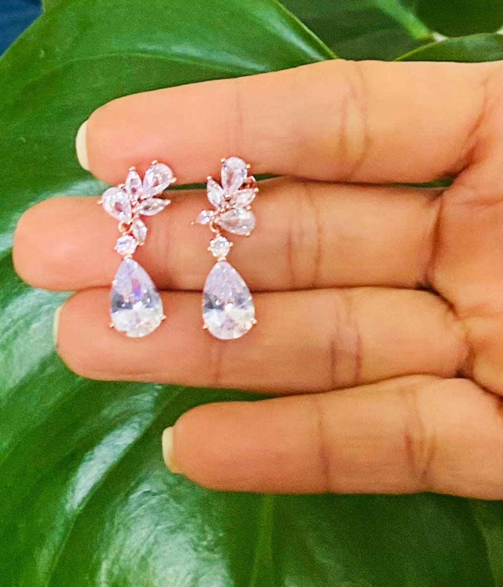 CZ Drop earrings bridal earrings Prom earrings dangle wedding earrings Crystal earrings statement earrings tear Drop  bridesmaid earring