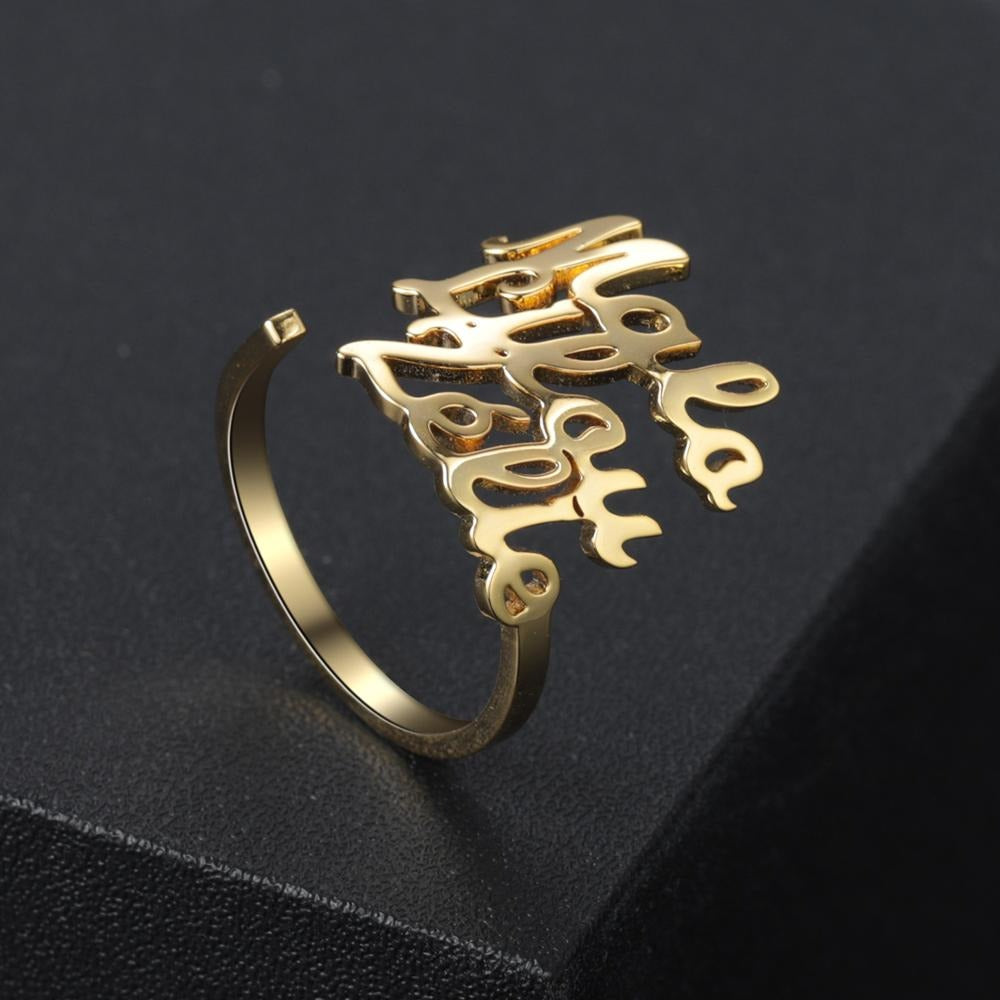 Multiple name ring for mom
