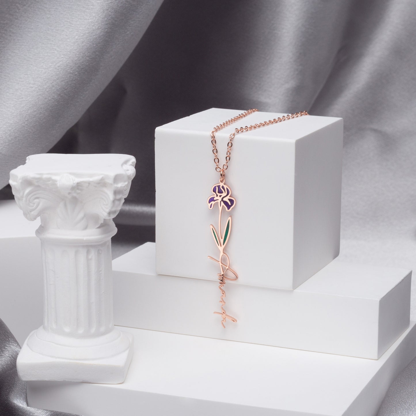 Personalized Birth Flower Necklace – Custom Name Floral Pendant, Meaningful Gift for Her, Birthday & Mother’s Day Jewelry