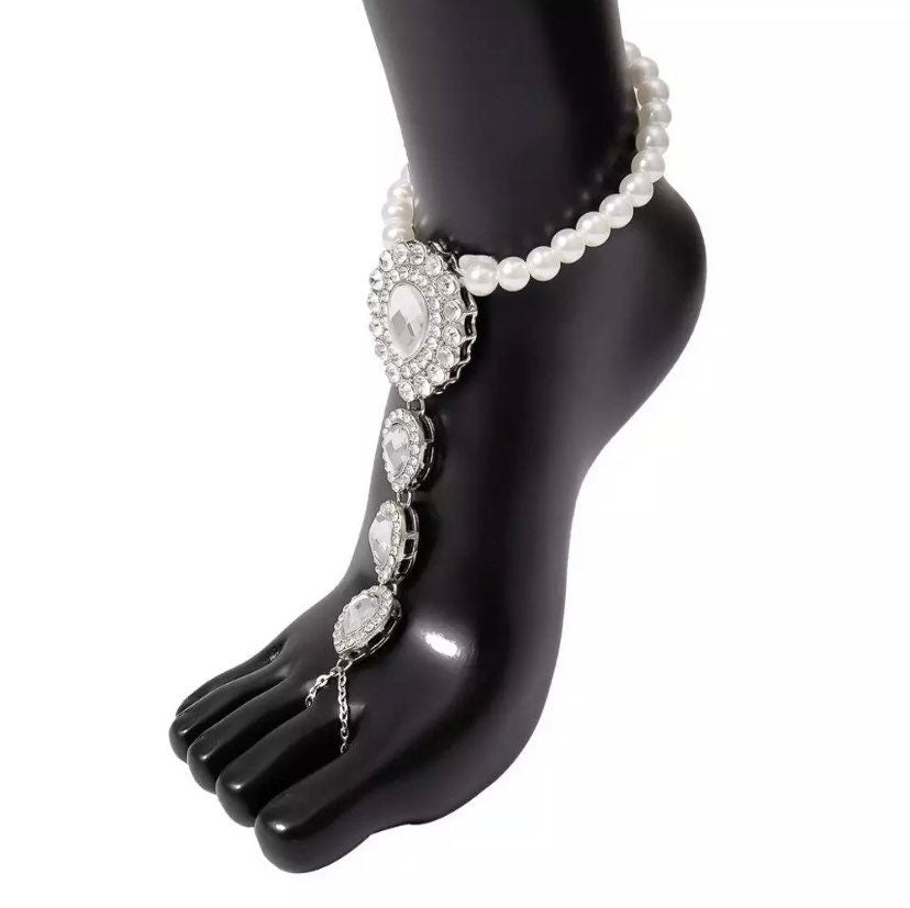 Barefoot sandals for wedding- Bottomless sandals- barefoot sandals with pearl anklet-foot jewelry- Bridal foot jewelry