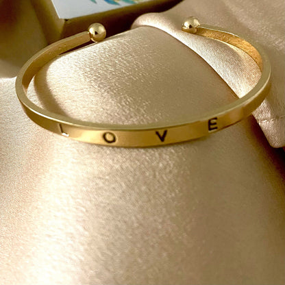 Valentine gift for her jewelry.message card jewelry valentine,bracelet with message card,love engraved cuff bracelet,love jewelry
