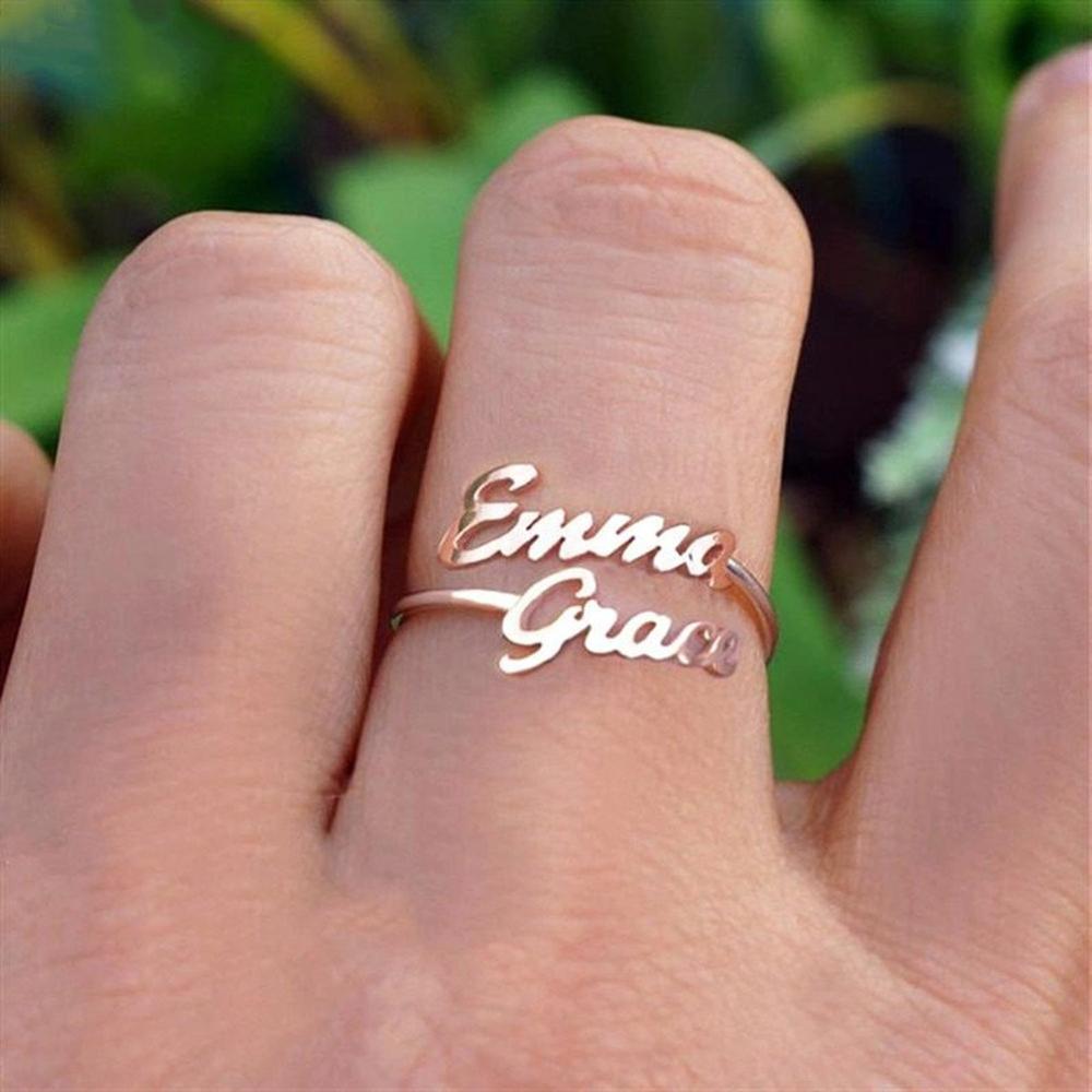 2 finger gold name ring